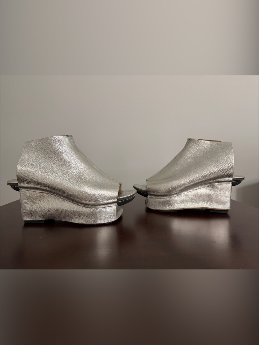 TRIPPEN Rare find Silver Metallic Wedge Peep-Toe Women’s Shoes